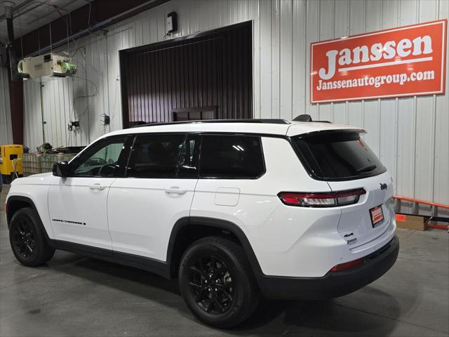 2024 Jeep Grand Cherokee L Altitude 4x4 2024 Jeep Grand Cherokee L Altitude 4x4