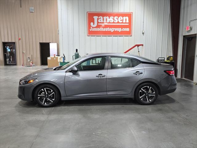 2024 Nissan Sentra SV Xtronic CVT