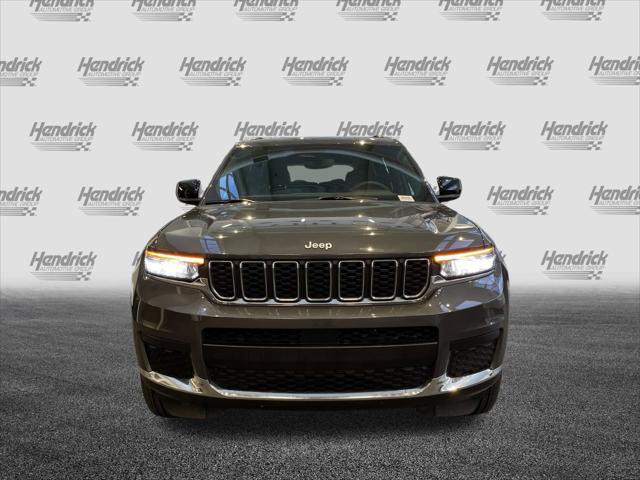 2024 Jeep Grand Cherokee L Laredo 4x2 2024 Jeep Grand Cherokee L Laredo 4x2