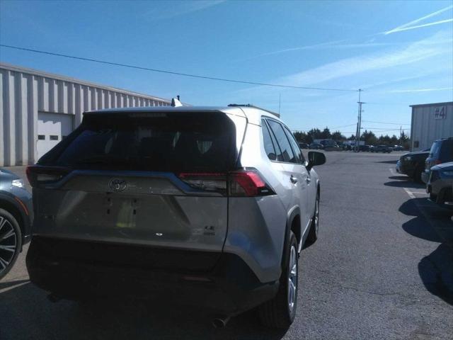 2024 Toyota RAV4 LE 2024 Toyota RAV4 LE