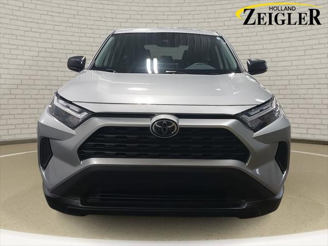 2024 Toyota RAV4 LE 2024 Toyota RAV4 LE