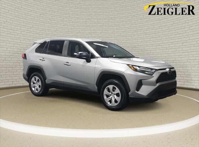 2024 Toyota RAV4 LE 2024 Toyota RAV4 LE