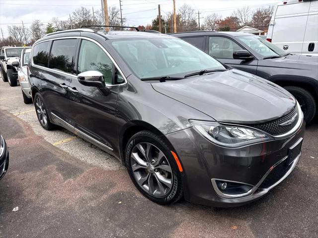 2017 Chrysler Pacifica Limited 2017 Chrysler Pacifica Limited