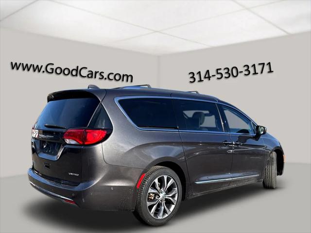 2017 Chrysler Pacifica Limited 2017 Chrysler Pacifica Limited