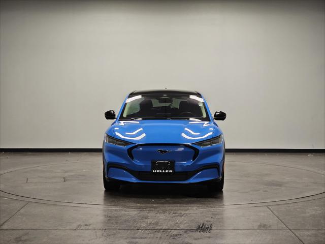 2022 Ford Mustang Mach-E Premium 2022 Ford Mustang Mach-E Premium