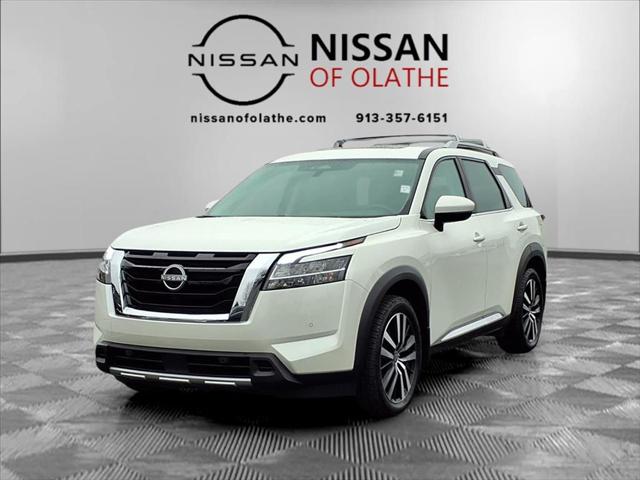 2023 Nissan Pathfinder Platinum 4WD