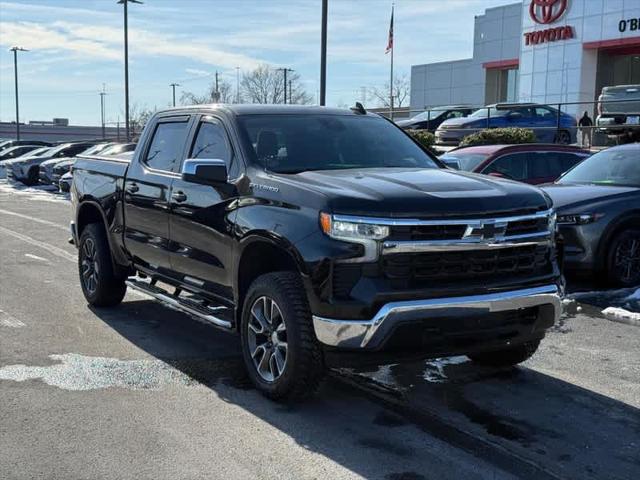 2022 Chevrolet Silverado 1500 4WD Crew Cab Short Bed LT with 2FL 2022 Chevrolet Silverado 1500 4WD Crew Cab Short Bed LT with 2FL