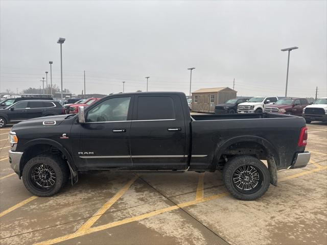2022 RAM 2500 Limited Crew Cab 4x4 64 Box 2022 RAM 2500 Limited Crew Cab 4x4 64 Box