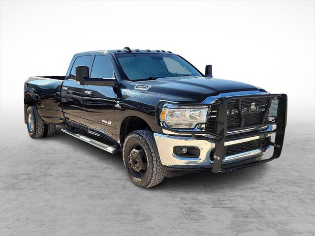2019 RAM 3500 Big Horn Crew Cab 4x4 8 Box 2019 RAM 3500 Big Horn Crew Cab 4x4 8 Box