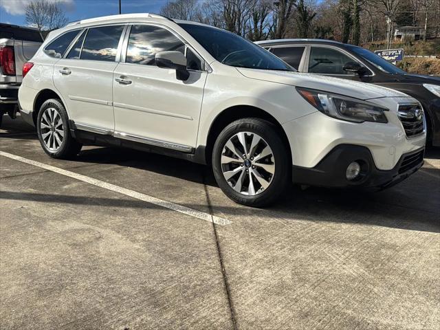 2019 Subaru Outback 3.6R Touring 2019 Subaru Outback 3.6R Touring