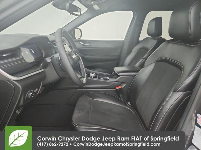 2024 Jeep Grand Cherokee L Altitude 4x4