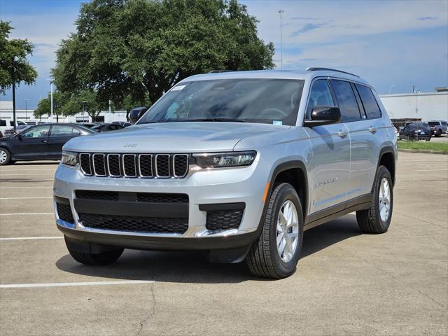 2025 Jeep Grand Cherokee L Laredo X 4x2