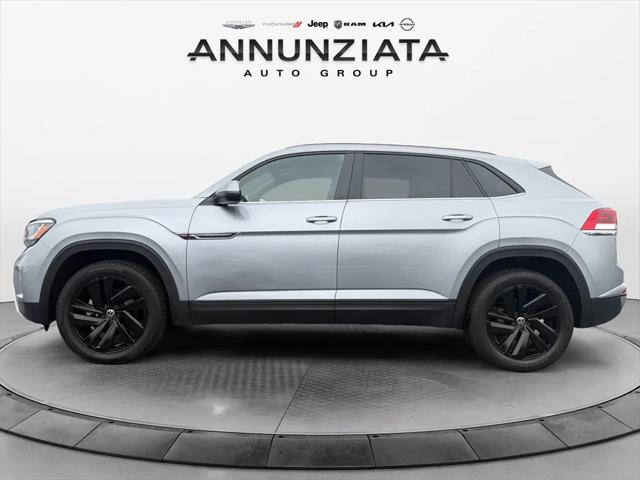 2022 Volkswagen Atlas Cross Sport 2.0T SE w/Technology