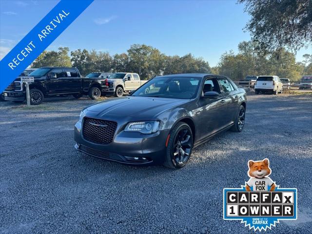 2023 Chrysler 300 300S 2023 Chrysler 300 300S