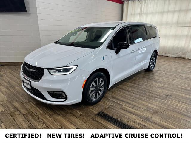 2024 Chrysler Pacifica Hybrid Select 2024 Chrysler Pacifica Hybrid Select