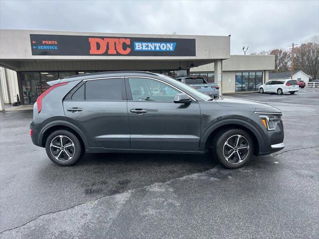 2023 Kia Niro EX 2023 Kia Niro EX