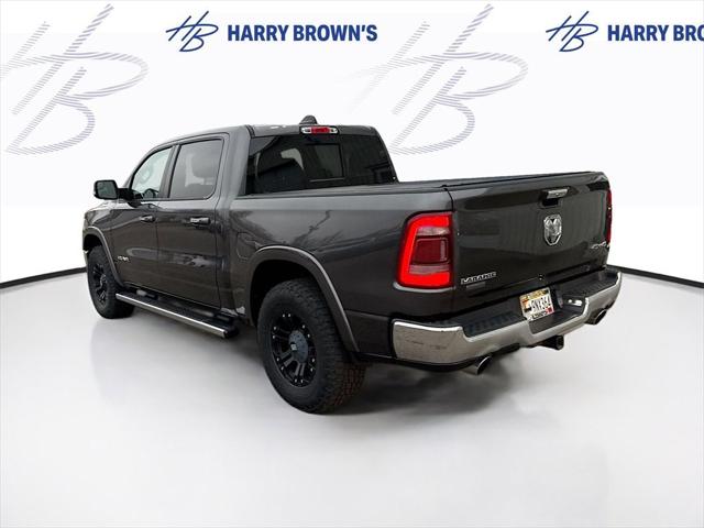2019 RAM 1500 Laramie Crew Cab 4x4 57 Box 2019 RAM 1500 Laramie Crew Cab 4x4 57 Box