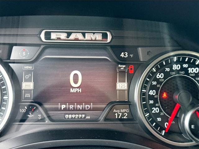2019 RAM 1500 Laramie Crew Cab 4x4 57 Box 2019 RAM 1500 Laramie Crew Cab 4x4 57 Box