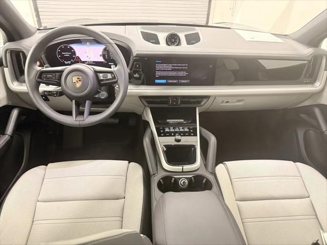 2025 Porsche Cayenne Cayenne