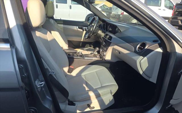 2012 Mercedes-Benz C 250 Sport