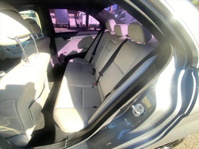 2012 Mercedes-Benz C 250 Sport
