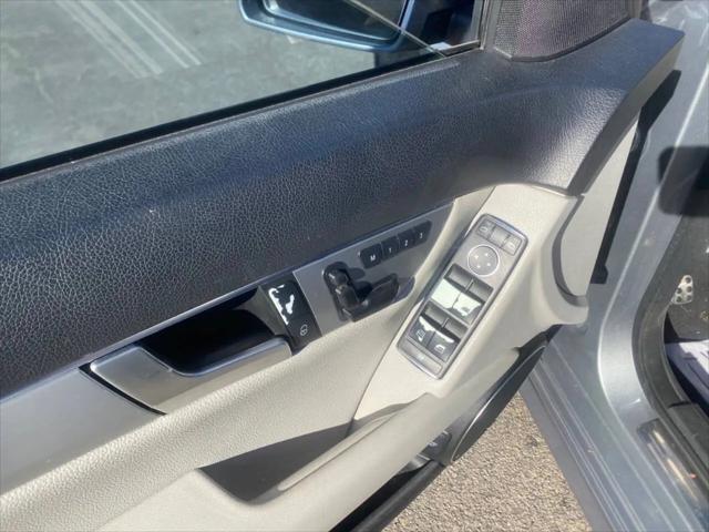2012 Mercedes-Benz C 250 Sport