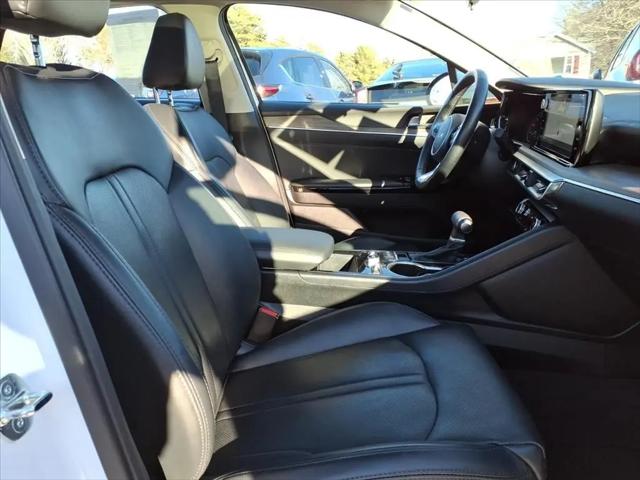 2023 Kia K5 EX