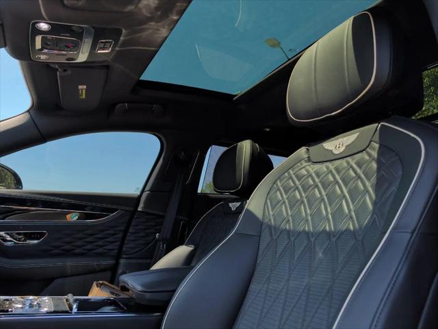 2021 Bentley Flying Spur V8