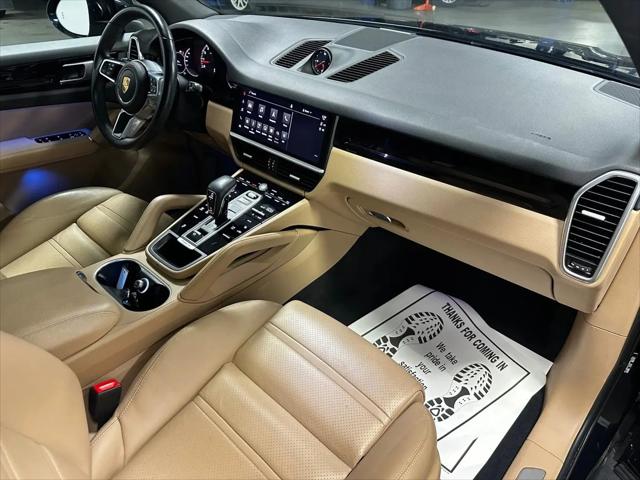 2022 Porsche Cayenne Platinum Edition