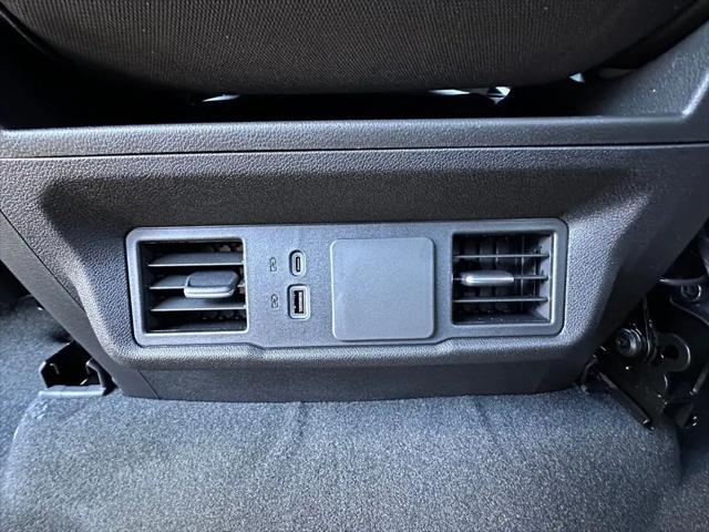 2026 GMC Sierra 1500 Crew Cab, Standard Bed, Pro, 4WD