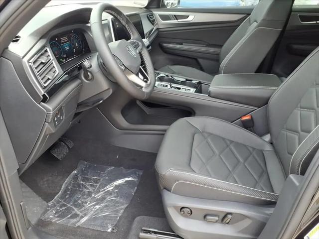 2026 Volkswagen Atlas Cross Sport SE with Technology