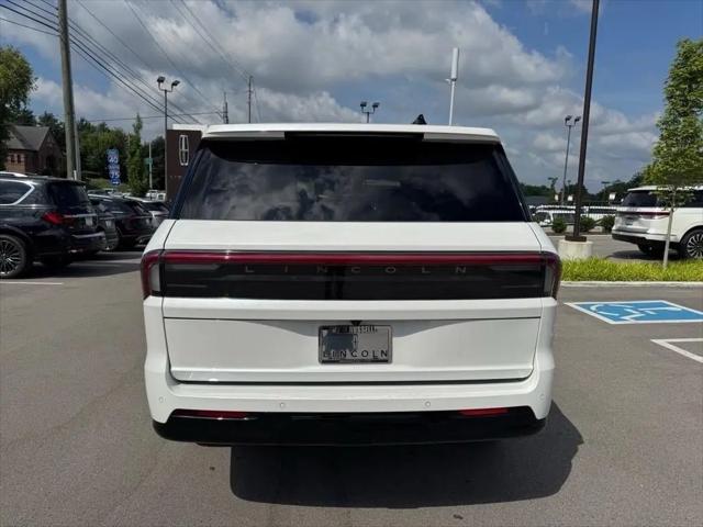 2025 Lincoln Navigator Reserve