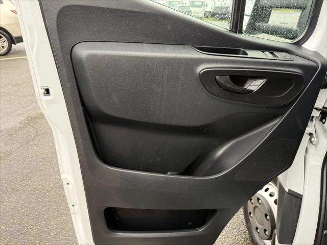 2021 Freightliner Sprinter Standard Roof I4