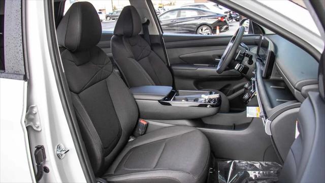 2026 Hyundai Tucson Hybrid Blue SE