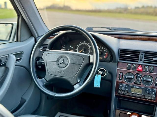 1999 Mercedes-Benz C 230 Kompressor