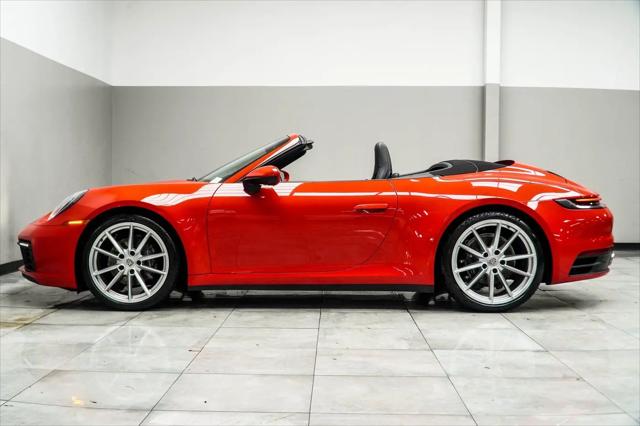2022 Porsche 911 Carrera Cabriolet