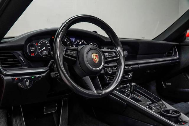 2022 Porsche 911 Carrera Cabriolet
