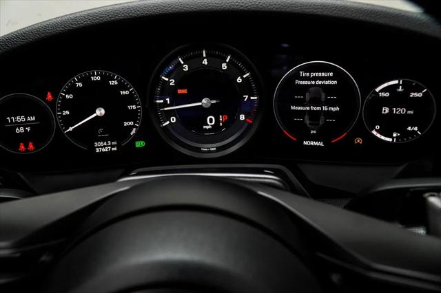 2022 Porsche 911 Carrera Cabriolet