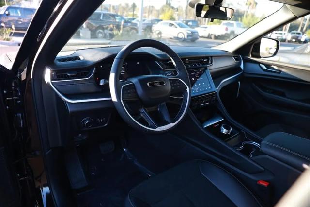 2025 Jeep Grand Cherokee Altitude X 4x4