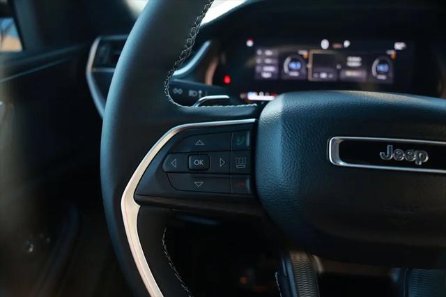 2025 Jeep Grand Cherokee Altitude X 4x4