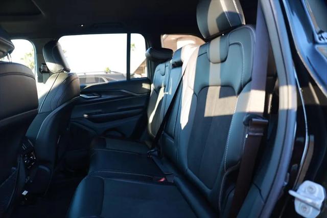 2025 Jeep Grand Cherokee Altitude X 4x4