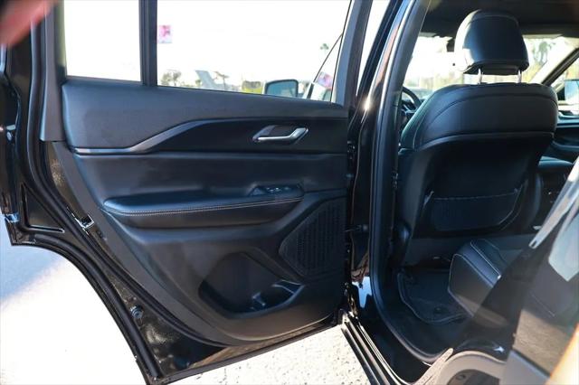 2025 Jeep Grand Cherokee Altitude X 4x4