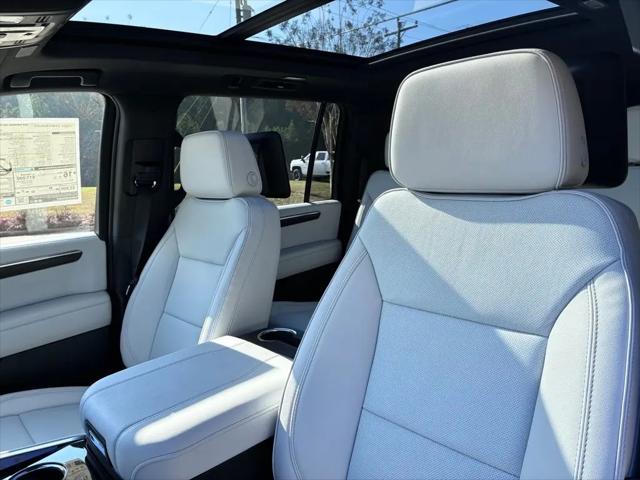 2026 Chevrolet Suburban Premier, RWD