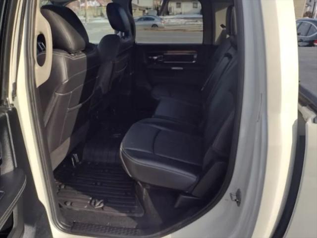 2018 Ram 1500 Laramie Crew Cab 4x4 5'7" Box