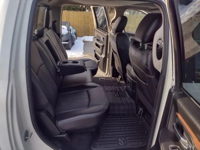 2018 Ram 1500 Laramie Crew Cab 4x4 5'7" Box