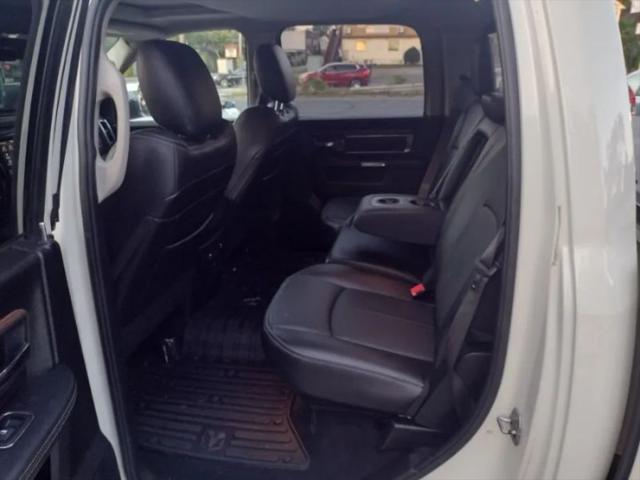 2018 Ram 1500 Laramie Crew Cab 4x4 57 Box