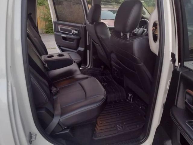 2018 Ram 1500 Laramie Crew Cab 4x4 57 Box