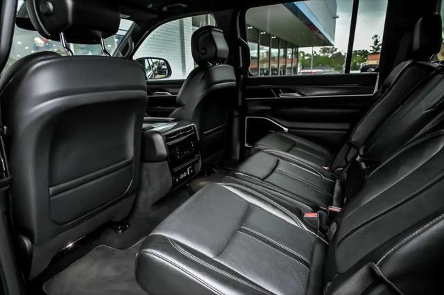 2023 Jeep Wagoneer Series III 4x4