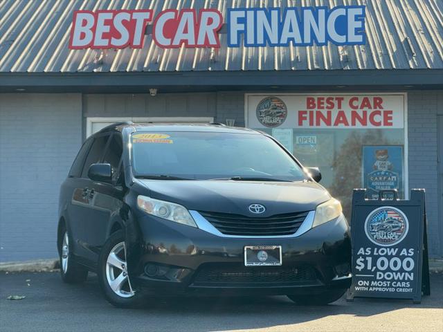 2013 Toyota Sienna LE V6 8 Passenger for sale in Frankfort, IL