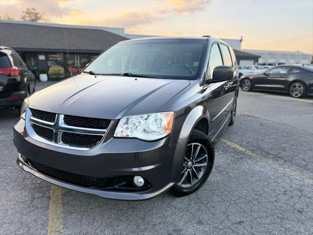 2017 Dodge Grand Caravan SXT for sale in Houston, TX